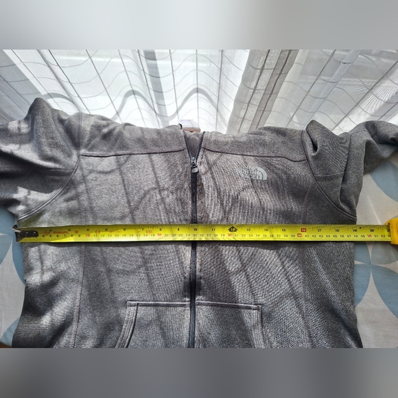 The North Face womens zipped hoodie - Picture 5 of 5
